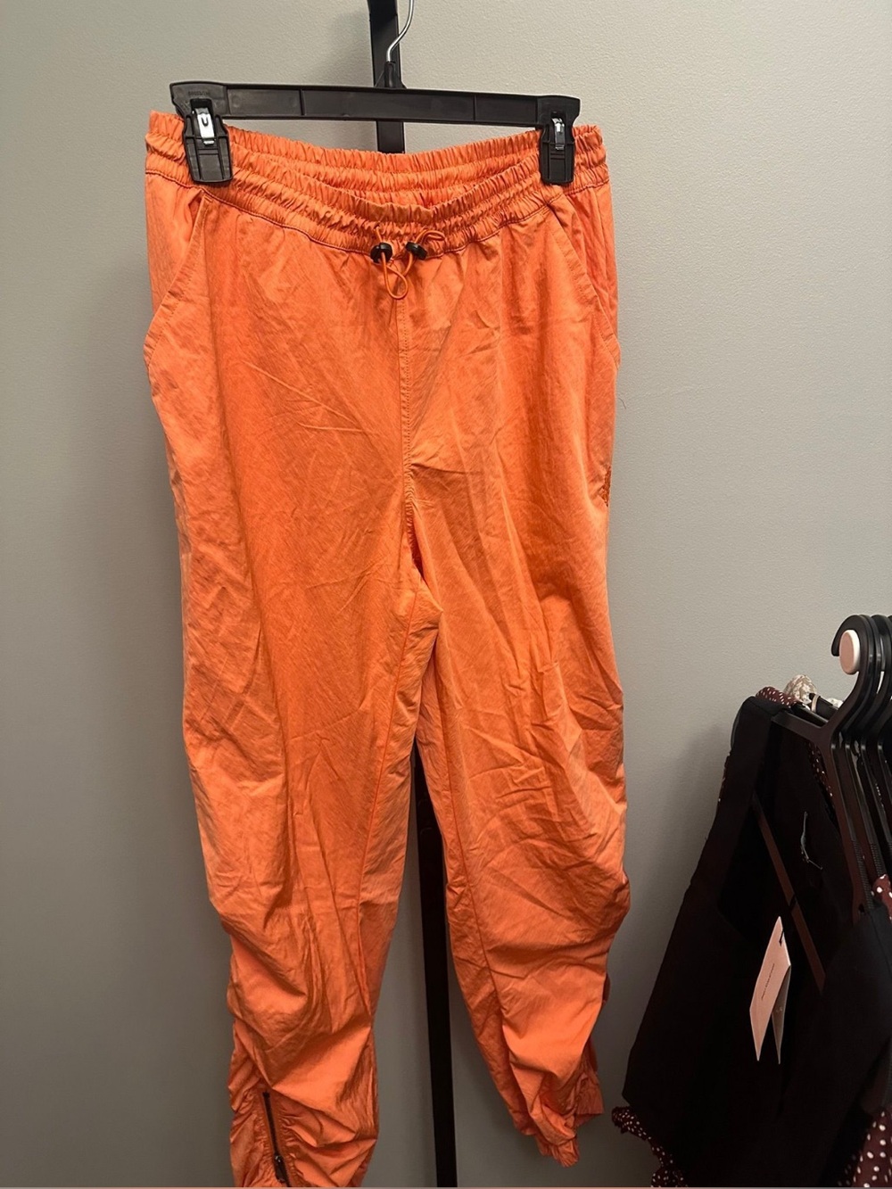 FP Movement Free People Ruched Ankle Zip Track Pant Joggers Orange XS - Picture 2 of 5